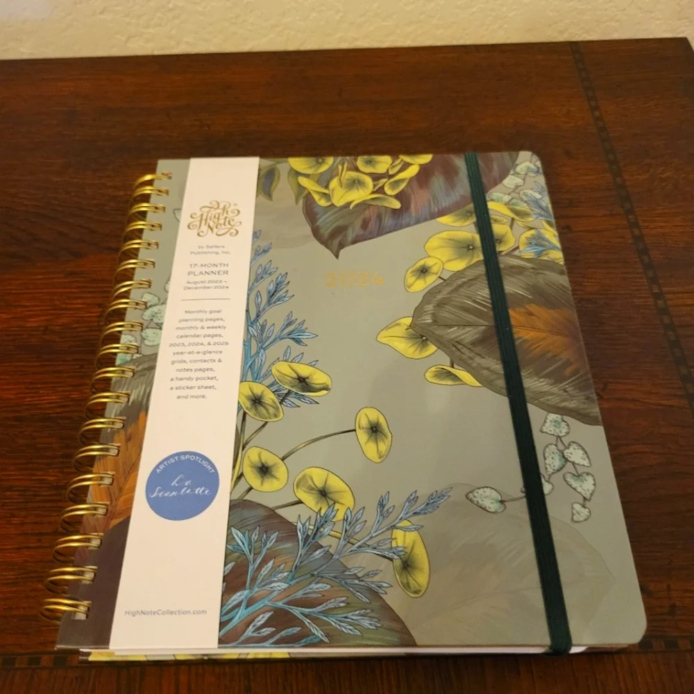 High Note 17 Month Planner